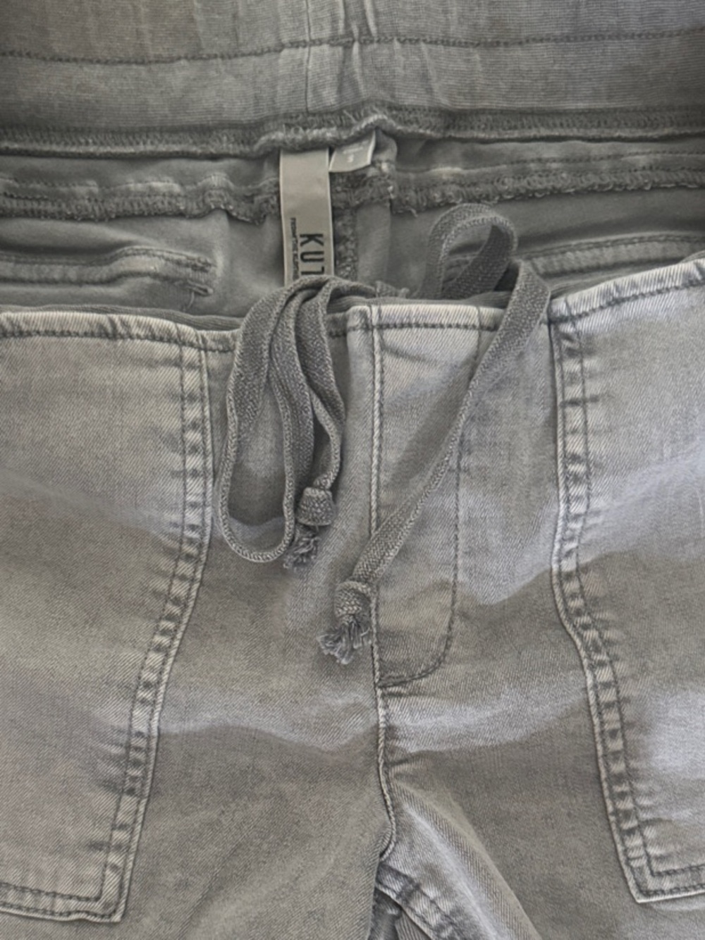 Kut from the Kloth Gray Drawstring Athletic Shorts